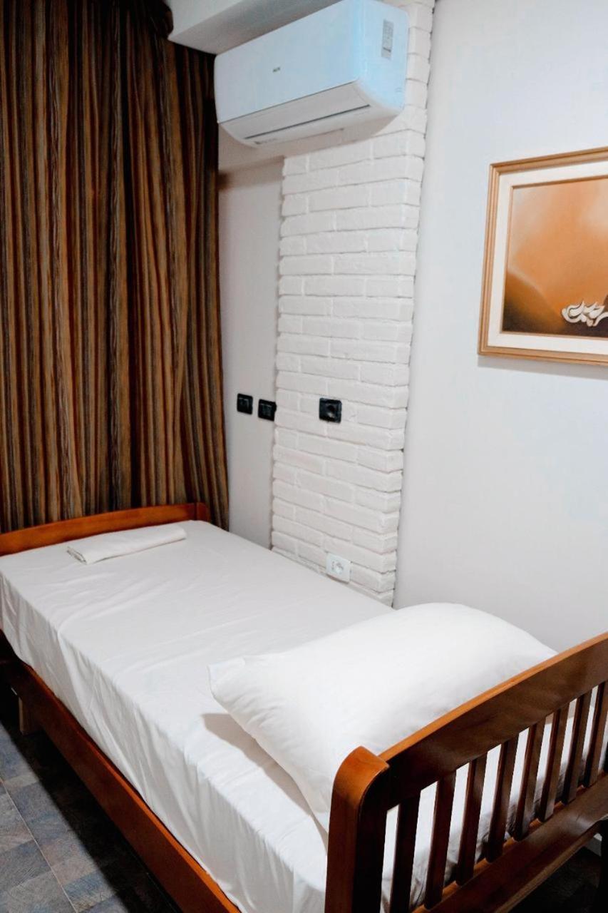 Scodrinon Hostel Shkodër 外观 照片